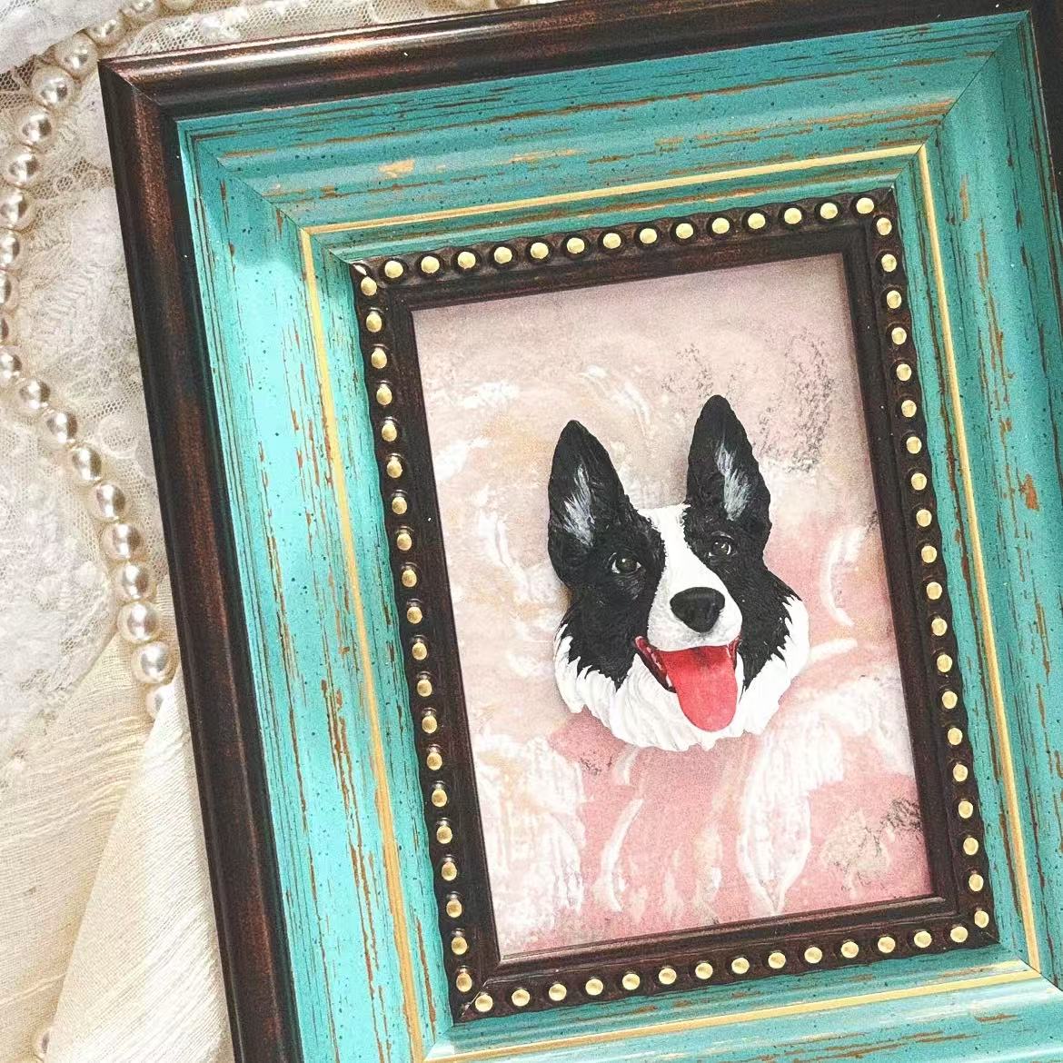 Custom magnetic plaster dog sculpture – handmade 3D pet memorial with wood frame