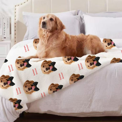 Personalized dog blanket with golden retriever photo, custom pet fleece throw for bed, cozy flannel fabric